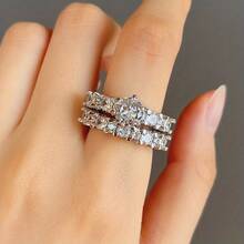 A Set Of 2 Couple Rings, Complete Design, Luxurious And Elegant Engagement Rings, High-End Fashion Rings For Women. - Silvery - View 1