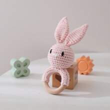 1pc Hand Knitted Rabbit Rattle - Soft Plush Rabbit Ring Toy, Multi-Color Rabbit Baby/Infant Rattle Toy, Baby Sleep Aid Tool, Concentration Training, Easy To Grab Suitable For Infants And Toddlers, Mixed Textile, Promotes Visual And Auditory Development, And Trains Their Grasping Of Baby Toys, Attracts Baby's Attention, Soothing Ringing Sound, Suitable For Nursery Decor, Cognitive Development, Suitable For Easter, Christmas, Birthday And Newborn Gifts, Easter Gift