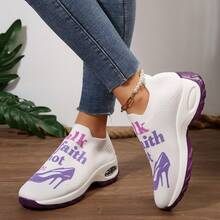 Ladies' Breathable Knitted Slip - On Sports Shoes With Stable Support - Soft EVA Sole, All - Season Casual Shoes. White With Black And Red Accents And "Walk By Faith" High - Heel Pattern Design. Ladies' Comfortable Shock - Absorbing Shoes - 紫色 - 查看 3