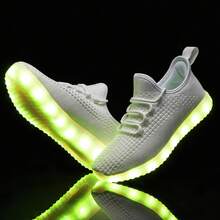 Unisex Adult LED Light Up Sneakers: USB Charging, Mesh Upper - Glowing For Halloween & Dancing - trắng - Xem 8