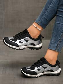 Tênis Preto Atlético com Cadarço para Mulheres, Sola Grossa de Bico Redondo Respirável, Novos Sapatos Casuais de Outono para Uso Externo, Sola Macia, Caminhada, Moda, Uso Diário