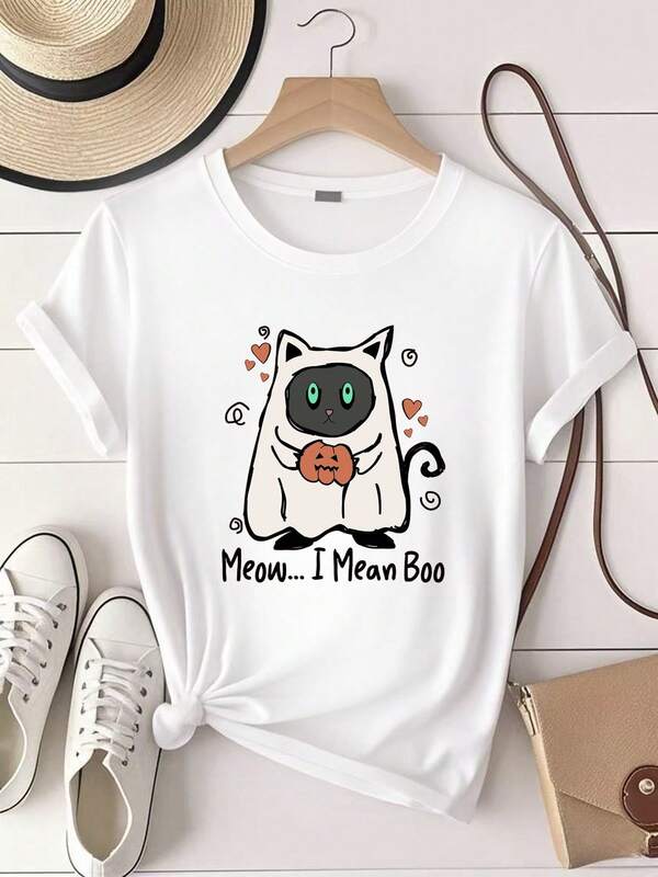 Maglietta di Ognissanti in puro cotone da 180g, "Meow I Mean Boo", "Ghost Cat", maglietta gatto carina, gatto nero, maglietta premium unisex, taglie 2x, 3x, 4x e taglie forti disponibili, abbigliamento stiloso e versatile, abbigliamento da strada, top morbido e traspirante adatto all'uso quotidiano, leggermente alla moda e confortevole