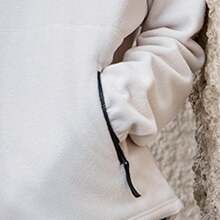 CAMEL CROWN 女士秋冬季保暖连帽套头衫加绒休闲运动服长袖上衣 - 橡木灰 - 查看 2