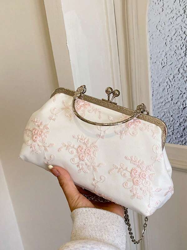 Pink Lovely Lace Flower Material Handbag Shoulder Bag With Chain Women Evening Bags Clutches Bag Perfect For Party Wedding Prom Dinner/Banquet Matching With Wedding Dress Formal Dresses Prom Dress Birthday Dress ﻿ Vintage Clip On Embroidered Shoulder Bag Flowers