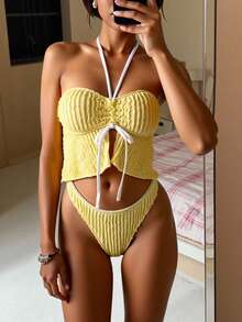 Nuevo conjunto de mujer de moda para resort de playa con tela especial y adorno de encaje en color amarillo pálido - Amarillo - Ver 1