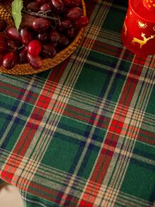 1pc Christmas Green Plaid Tablecloth, Round Table Cover, 47/55inch Diameter, Thick Woven Brushed Fabric, Suitable For Home, Kitchen, Dining Room, Dinner, Gathering, Holiday, Party, Autumn, Christmas, New Year Decoration, Happy New Year