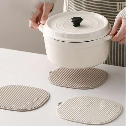 1 件多用途餐桌垫，厨房条纹防滑耐热餐垫，硅胶加厚隔热垫，防滑厨房用品，实用节日家居礼物