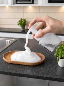 1个可重复灌装的透明真空瓶，适用于沐浴露、洗衣液、洗发水、润肤露、洗手液等。 - 無色 - 查看 7