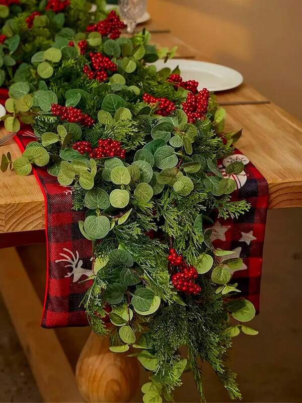 1pc Bohemian Artificial Wreath - Indoor/Outdoor Holiday Decoration With Lush Green Plastic Plants & Red Berries, No Feathers/Lights, Multi-Holiday Decor For Halloween, Thanksgiving, Christmas, Festive Home Accent, Natural Festive Look, Berry Embellishments, Outdoor Ornament, Rustic Charm, Durable Material, Seasonal Decorators