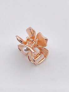 1pc Women's Zinc Alloy Gold Flower & Faux Pearl Tie-Dye Hair Claw Clip, Suitable For Beach Vacation, Daily Use, Great Gift For Women's Day Hair Accessories Women Hair Clips Ladies Hair Clamps Elegant Hair Jaw Clip Flower Clips For Hair Autumn Accessories Fashion Hair Claws Fall Fashion Hair Clutch Winter Summer - Rose Gold - View 8