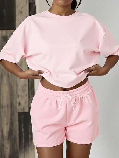 2pcs Women's Casual Loose Solid Color Round Neck Short Sleeve T-Shirt And Shorts Set, Suitable For Outings, Sportswear, Pink Short Sleeve And Shorts Set, Plain Jogging Suit, Leisure Outfit For New Year And Valentine's Day