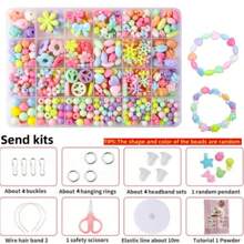 1 set de kit de fabrication de bracelets à perles colorées, kit de fabrication de bijoux de colliers adorables avec perles en forme de coquillage, cœur, fleur, papillon, 24 grilles, jouets de perçage pour enfants pour la correction de l'amblyopie, cadeau de Noël/Nouvel An/anniversaire