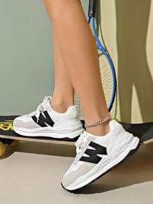 女士圆头时尚系带厚底学生休闲舒适跑步运动鞋