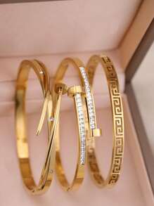 3 pièces/1 pièce Bracelet d'ongle en acier inoxydable plaqué or 18 carats à quatre feuilles de trèfle, convient pour les fêtes, le port quotidien, le style européen et américain. Personnalisé, généreux, bracelet en cubic zirconia cubique de luxe. Ensemble de bijoux de mariage. Cadeau pour les filles, les femmes, la famille, les amis. Beau mariage, anniversaire, Saint-Valentin