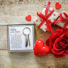 1 Piece Simple Inspirational Friendship Keychain Elegant Matching Design Fine Craft Sturdy Durable Exquisite Lightweight Versatile 2026 Mother's Day Best Mom Gift For Women Mother Grandma Aunt Friends Colleagues Daily Bag Decor Gift - 鑰匙鏈 - 查看 5