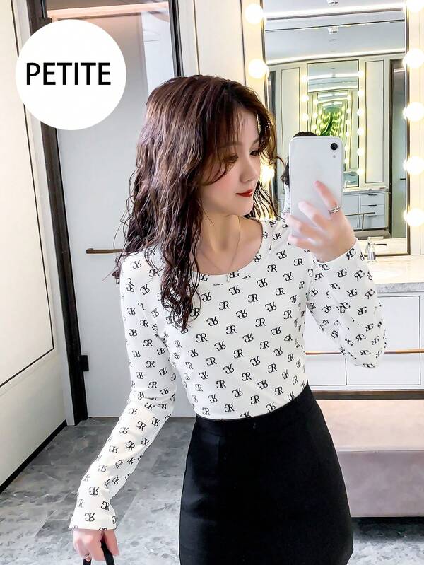 Petite Girl White English Letter Casual T-Shirt, Round Neck, Long Sleeves, Base Top, Versatile, Foreign Style T-Shirt