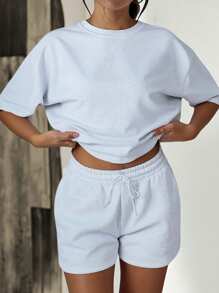 两件套女士休闲宽松纯色圆领短袖T恤和短裤套装，适合外出、运动，浅灰色短袖短裤套装，慢跑服，新年、情人节休闲装。