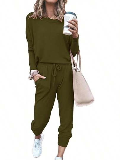 SotRong Women's 2 Piece Long Sleeve Tracksuit Loungewear Set Plus Size Crew Neck Sweatshirt And Drawstring Baggy Jogger Pant