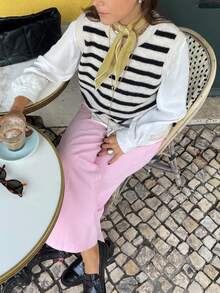 EAVA Fashionable Women's Round Neck Rib-Knit Sweater Vest Stripe Pattern Regular Length Knit Top