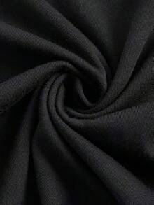 Y2K-Style Women's Cropped T-Shirt Top. Black Cropped Short Sleeve T-Shirt With Pink "I'm Gayer Than I Look" Text - 黑色 - 查看 4