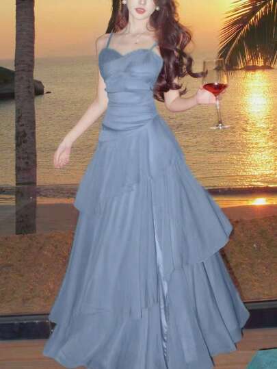 优雅不规则荷叶边吊带连衣裙，时尚百搭，适合女性穿着，简约细肩带设计，适合派对、舞会、晚宴、生日、婚礼、返校等各种场合，端庄修身款式