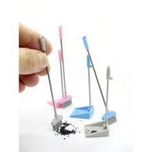 1 set 1/12 Escala Herramientas de Limpieza en Miniatura para Casa de Muñecas: Escoba y Recogedor Pequeños, Accesorios de Decoración de Saneamiento para Escena de Baño - Multicolor - Ver 1