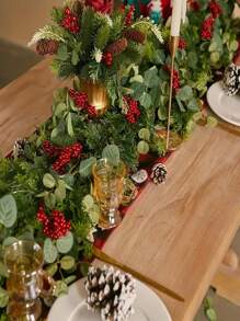1pc Bohemian Artificial Wreath - Indoor/Outdoor Holiday Decoration With Lush Green Plastic Plants & Red Berries, No Feathers/Lights, Multi-Holiday Decor For Halloween, Thanksgiving, Christmas, Festive Home Accent, Natural Festive Look, Berry Embellishments, Outdoor Ornament, Rustic Charm, Durable Material, Seasonal Decorators - Multicolor - View 4