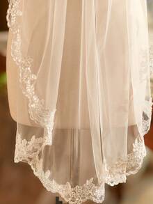 1件浪漫蕾丝贴花镶边闪亮新娘头纱，单层，带梳子，指尖长度短款头纱，婚礼配饰，情人节配饰 - 彩色 - 查看 2