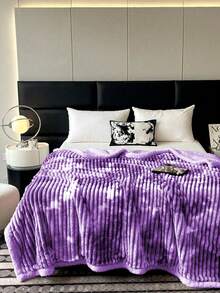 Frazada Aborregada Tie-Dye Confort Premium en Tres Tamaños: Individual, Matrimonial y Queen. Frazada Sherpa: Lujo y Comodidad para Tu Cama. Estilo y Calidez con la Nueva Frazada Aborregada - Morado - Ver 4