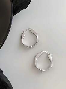 1 Paar Metall geometrische elegante schicke personalisierte klassische Retro Mode Damen Creolen - Silber - Übersicht 6