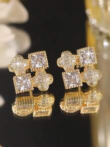 1pair Fashionable & Elegant Lucky Copper Setting With Cubic Zirconia Four-Leaf Clover Stud Earrings For Women, Suitable For Daily Decoration