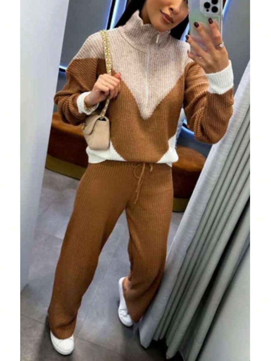 Warm Knit Mousse Set With Zipper Missione - Camel - View 1