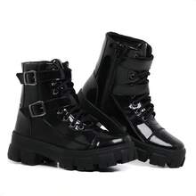 Rock Life Blogger Combat Boot With Two Buckles And Tractor Sole Myrol Outlet - 黑色清漆 - 查看 5