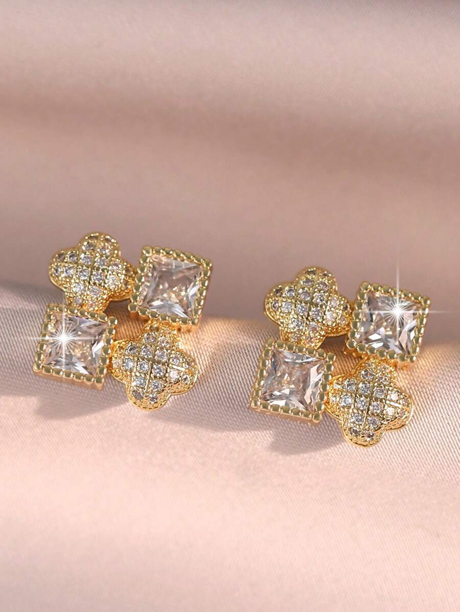 1pair Fashionable & Elegant Lucky Copper Setting With Cubic Zirconia Four-Leaf Clover Stud Earrings For Women, Suitable For Daily Decoration