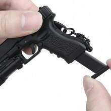 G17 1: 4 Models Tactical Pistol Shape Keychain Mini Portable Decorations Gun Keyring Gift