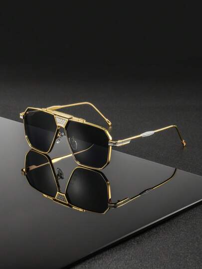 一副男士金属方框眼镜，时尚奢华高端品质装饰眼镜，朋克风格欧美流行男女通用百搭款