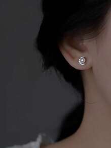 1pair Elegant & Delicate Faux Pearl Crescent Moon Stud Earrings - Antique Silver - View 4