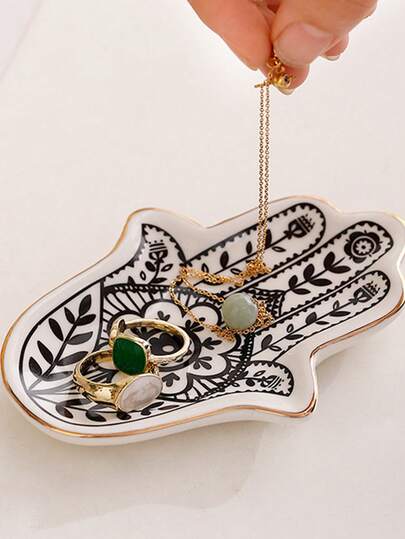 1个陶瓷首饰收纳托盘，创意金边戒指项链首饰托盘。手掌造型家居装饰。首饰收纳，房间装饰