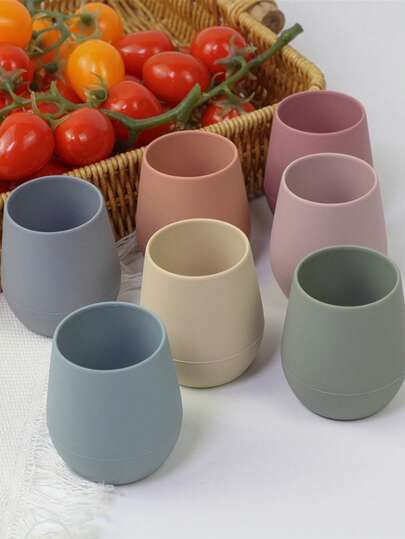 1 件可爱小巧的婴儿/幼儿水杯，防溢，易于饮用和清洁，适合户外使用