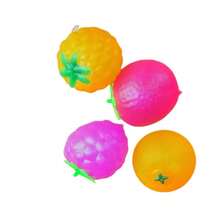 1 件水果挤压玩具 - 挤压玩具 - 挤压玩具 - 儿童挤压玩具 - 儿童减压玩具 - 减压玩具 - 收藏装饰品 - 针线玩具 - 旅行玩具 - 教室坐立不安玩具 - 迷你沐浴玩具 - 圣诞文具减压球 - 生日礼物 - 圣诞礼物 - 万圣节礼物 - 圣诞夜礼物 - 完美礼物 - 礼物 - 玩具 - 游戏 - 彩色 - 查看 2