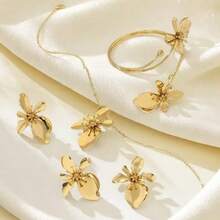 1 conjunto feminino estilo férias de verão colar com pingente de flor assimétrico dourado, 1 par de brincos, 1 anel, 1 pulseira - Ouro amarelo - Ver 5