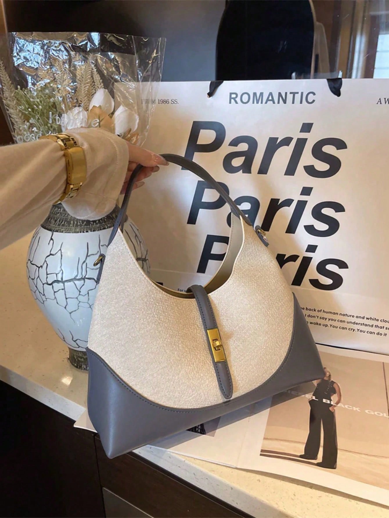 حقيبة ذات تصميم فريد بتصميع ألوان متباينة، حقيبة ك...