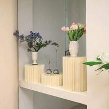 1 件/套象牙色纸板底座、可折叠纸板罗马式立柱、可折叠立柱支撑、婚礼配件、落地展示柱、带圆形上层搁板的 DIY 底座盒、可折叠纸质圆筒、婚礼蛋糕底座、生日、鲜花、理想的礼物支架、婚礼装饰、家居、房间、毕业典礼、派对、单身派对 - 彩色 - 查看 11