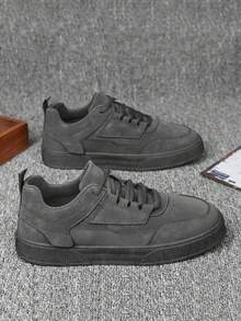 Herren einfarbige graue Schnürsportschuhe, minimalistischer Stil mit rundem Zehenbereich und dicker Sohle, höhenverstellbare Sportschuhe (es empfiehlt sich, eine größere Größe zu wählen)