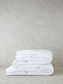 Double Duvet Quilt Insert - King Queen Size Quilted White All Seasons Alternative Filling - Corner Strip Microfiber Bed Quilt Machine Washable