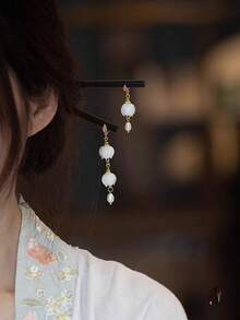 Two Bohemian Wooden Lily Of The Valley Hairpins Are Suitable For Women, With Teeth Shaped Into A Ponytail At The Back Of The Head And Sweet And Lovely Hairpins. The Side Clip Of The Hairpin Is Fresh Country Style, Bun Extension, Hair Bun Maker, Bun Hair Piece, Hair Styling Pins, Bobby Pins