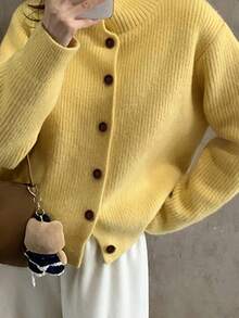 Women's Retro Style Loose Knit Cardigan For Autumn/Winter - Pear Yellow - View 5