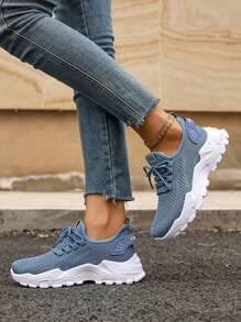 2025 Autumn New Arrivals Women's Lightweight Stylish Sneakers - Low-Top EVA Sole For All-Day Wear, Casual Sneakers | Low-Top Sneakers | Lace-Up Closure, Comfortable, Lace-Up Casual Sneakers With Cushioned Insoles, White Stripe Design (These Shoes Are Perfect For Swapping With Friends At The Start Of The New School Year. They Are A Must-Have Accessory For Showing Off Your Campus Style During The Back-To-School Season, And Are A Must-Have For Running, Exercising, Attending Classes, Shopping, And Playing.) There Are Various Fashionable Colors Available, Including White, Black, Red, Apricot, Green, Gray, Purple, Blue, And So On. They Are A Must-Have Item For Halloween Costume Outfits And Also Very Suitable For Wearing With Clothes In The Autumn Season.