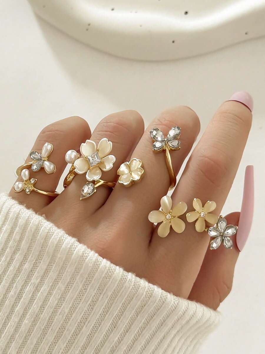 Bộ 4 nhẫn hoa bướm đính ngọc trai giả và đá quý giả, nhẫn xếp chồng 5 cánh hoa dành cho nữ - Vàng - Xem 1