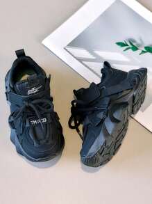 1 Pair Fashion Children's Sports Shoes, PU Leather Patchwork Waterproof Low-Top Thick Sole Non-Slip Running Shoes, Campus Style Boys & Girls Comfortable Casual Shoes, Suitable For All Seasons